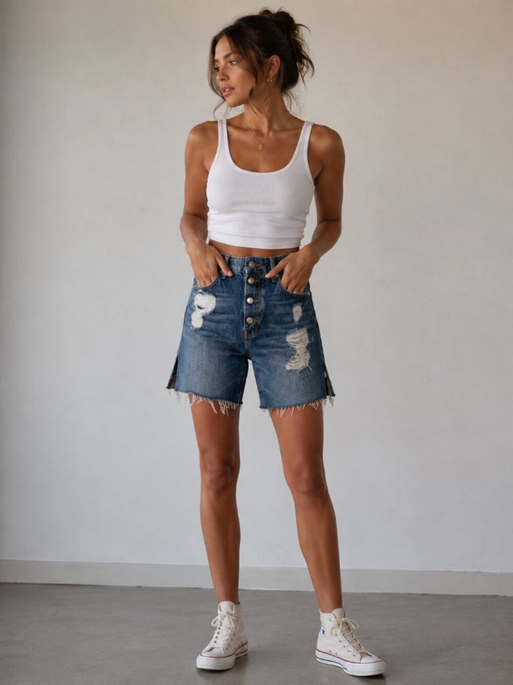 Good American Distressed Denim Jean Shorts Size 24